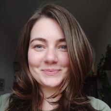 Bakó Eszter